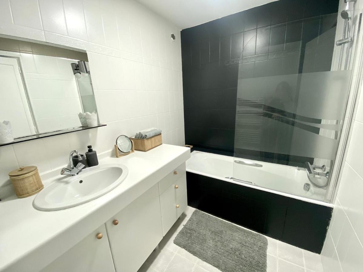 Apartament Quimper: T3 Avec Vue Cathedrale Proche Gare Zewnętrze zdjęcie