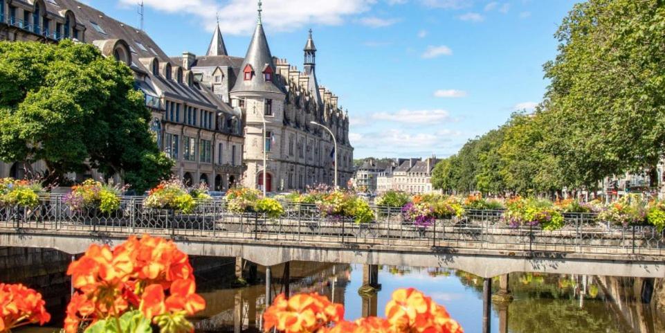Apartament Quimper: T3 Avec Vue Cathedrale Proche Gare Zewnętrze zdjęcie